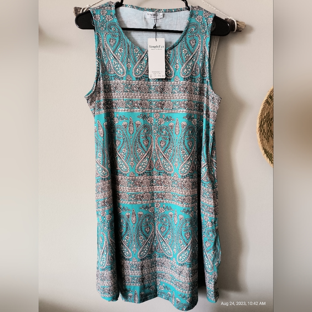 Beautiful Paisley Geometric Dress Size Large